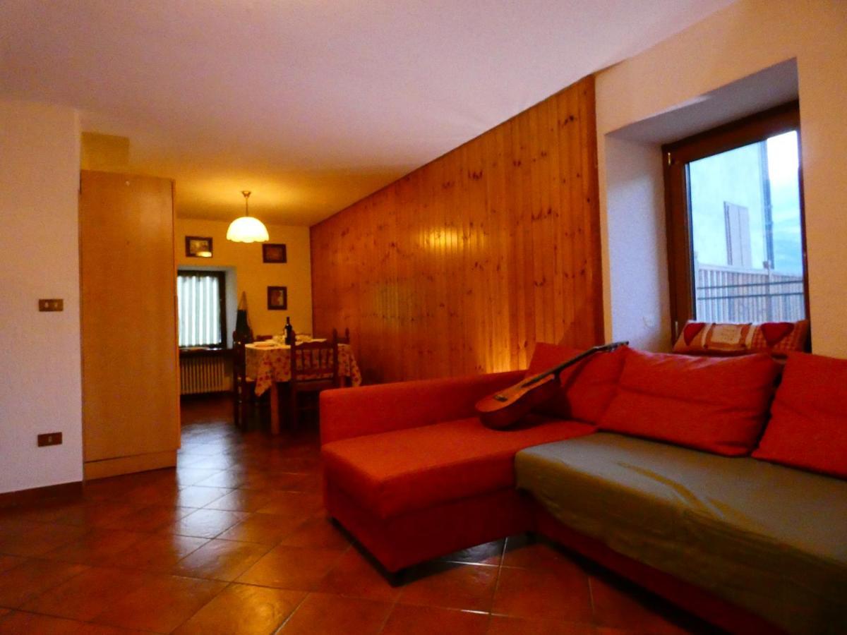 Appartement Balcone Sul Rutor à Introd Extérieur photo