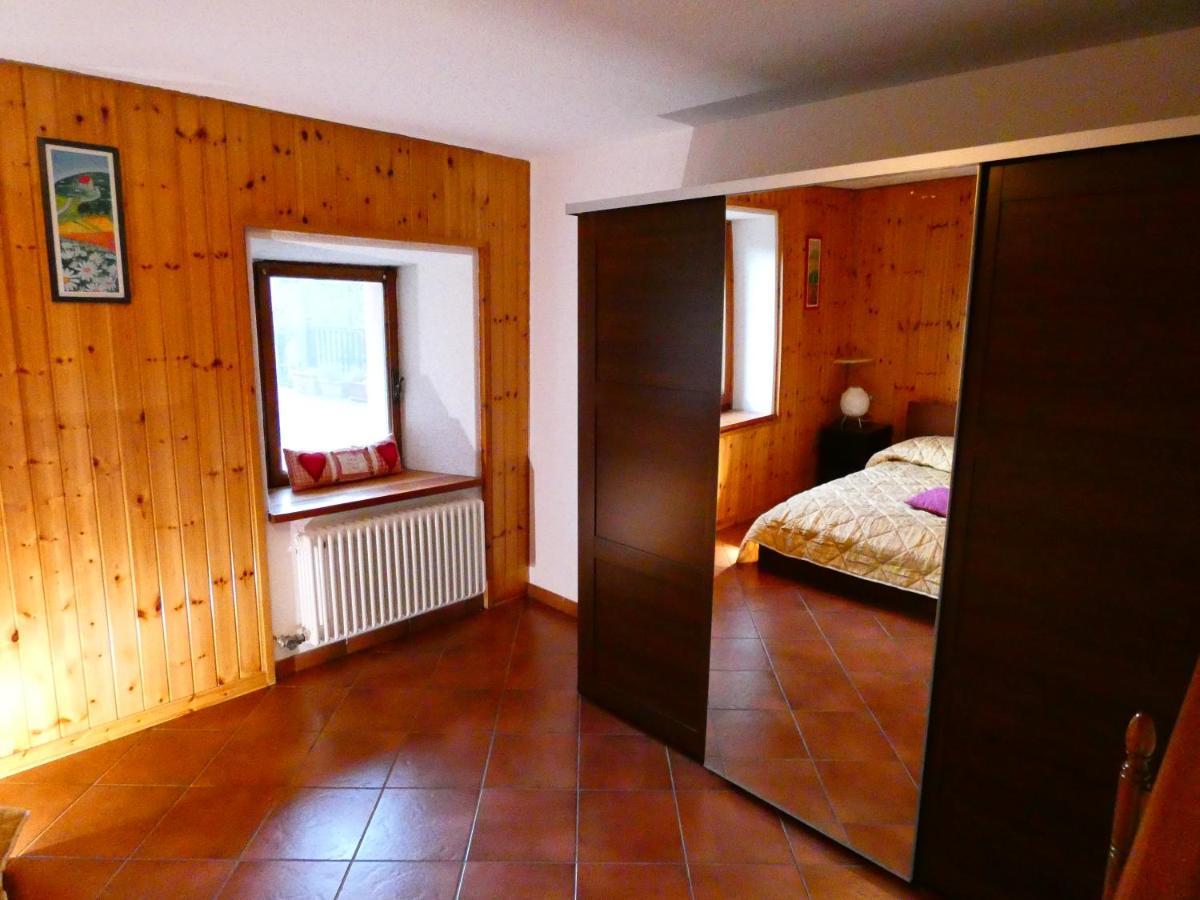 Appartement Balcone Sul Rutor à Introd Extérieur photo